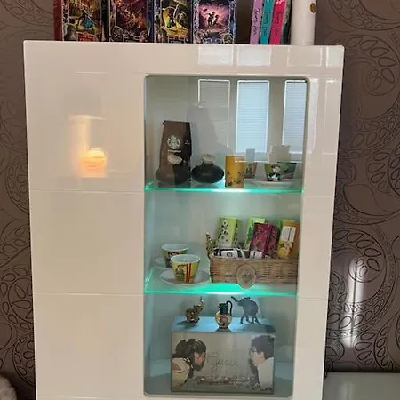 Apartamento S Manzelskou Postelou